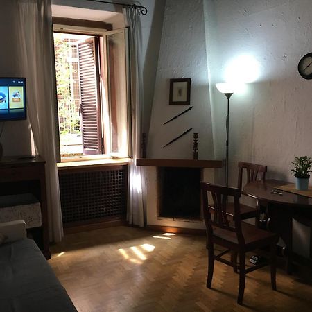 Vaticano Ohana Suite Trastevere Rome Exterior photo